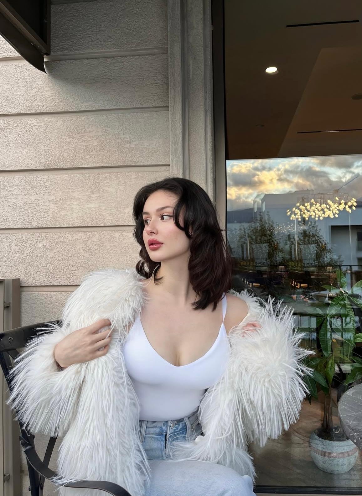 Kızılören Sadık Bir Kadın Bayan Escort Aycan